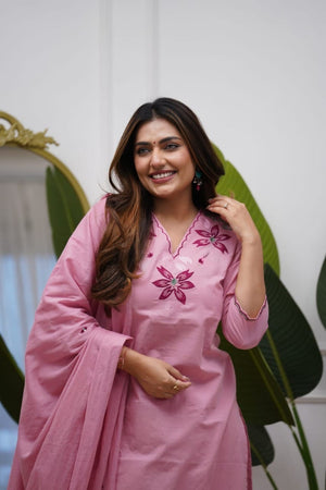 Kurta Pant With Dupatta Set