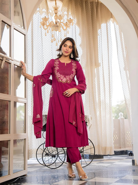 A-Line Cotton Kurti Pant with Embroidered Dupatta Set