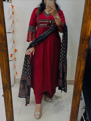 Navratri Special Mirror Work Anarkali Set