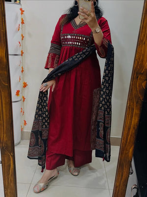 Navratri Special Mirror Work Anarkali Set
