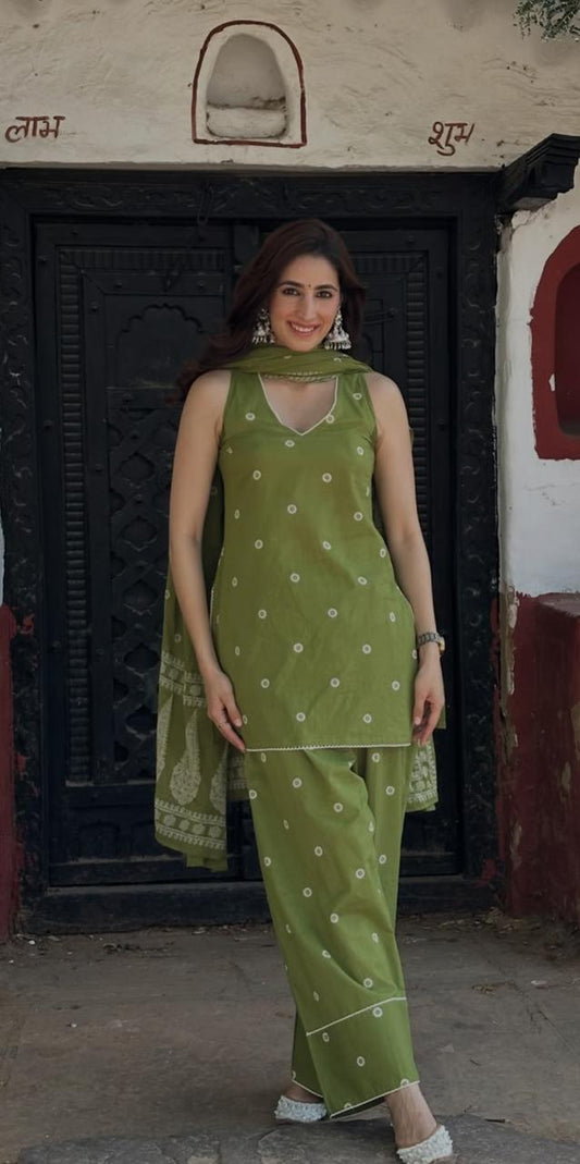 Elegant Cotton Kurta Set with Dupatta