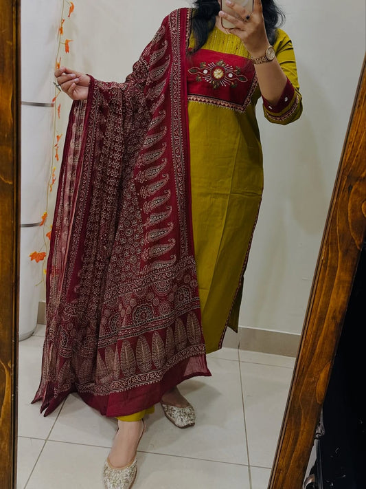 Elegant Cotton Kurta Set with Printed Dupatta