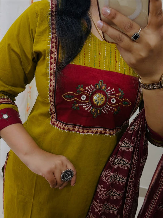 Elegant Cotton Kurta Set with Printed Dupatta