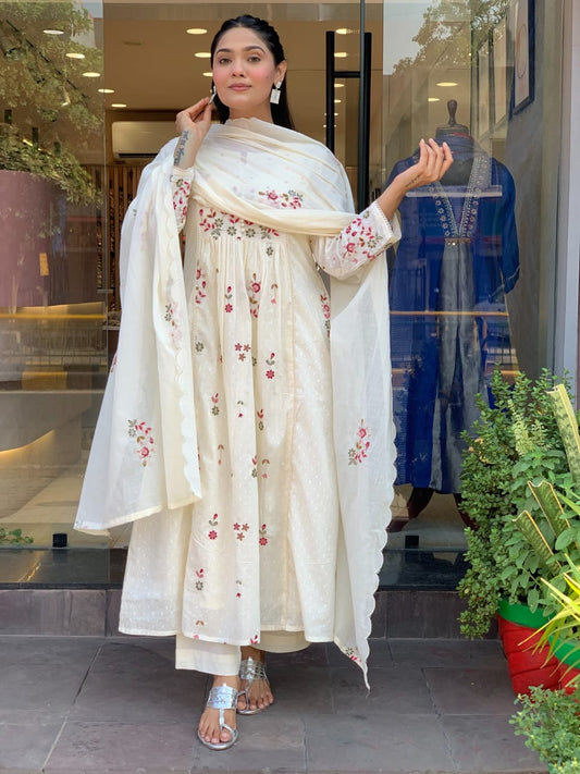 Cotton Embroidered Kurti Pant Set with Malmal Dupatta
