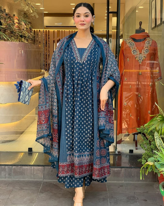 Premium Heavy Cotton Printed Kurti Palazzo Set with Malmal Dupatta
