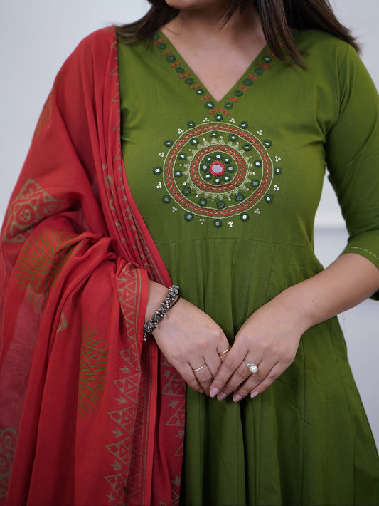 Elegant Cotton Anarkali Kurta Pant Set with Mirror Work & Dupatta